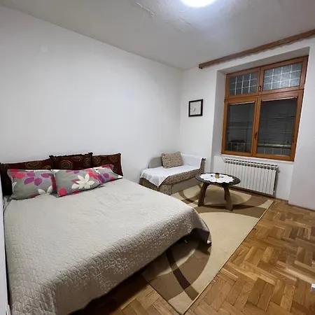 Heart Of Old Town Apartman *